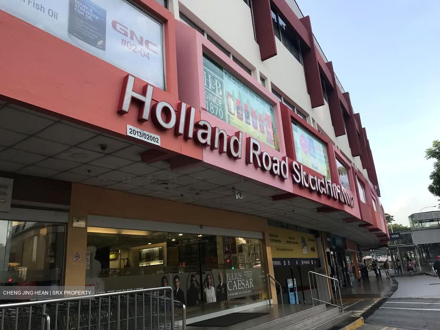 Holland Road Shopping Centre (D10), Retail #556748011